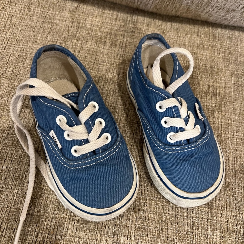 Toddler blue vans size 4.5